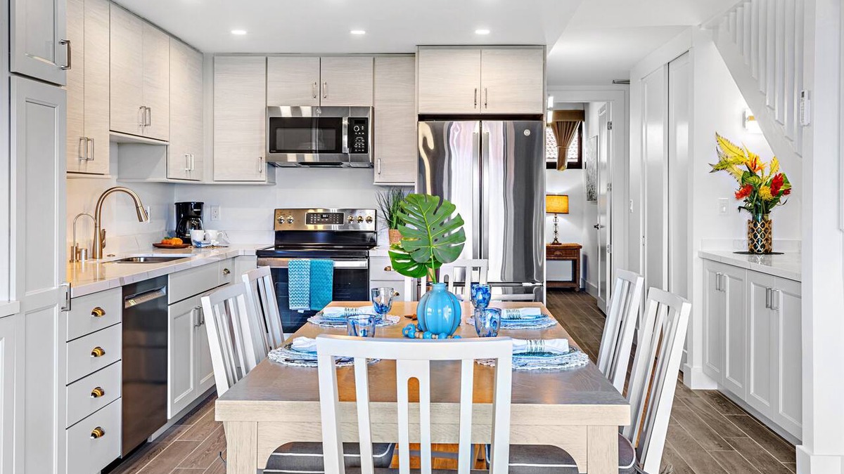 Honokowai Condo | Grand 3bd ocean view condo at pristine resort