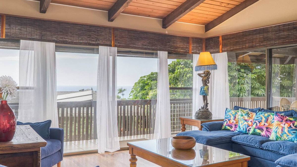 Kailua-Kona Villa | Hale Kona Lanai Ocean Views Accessible Comfort