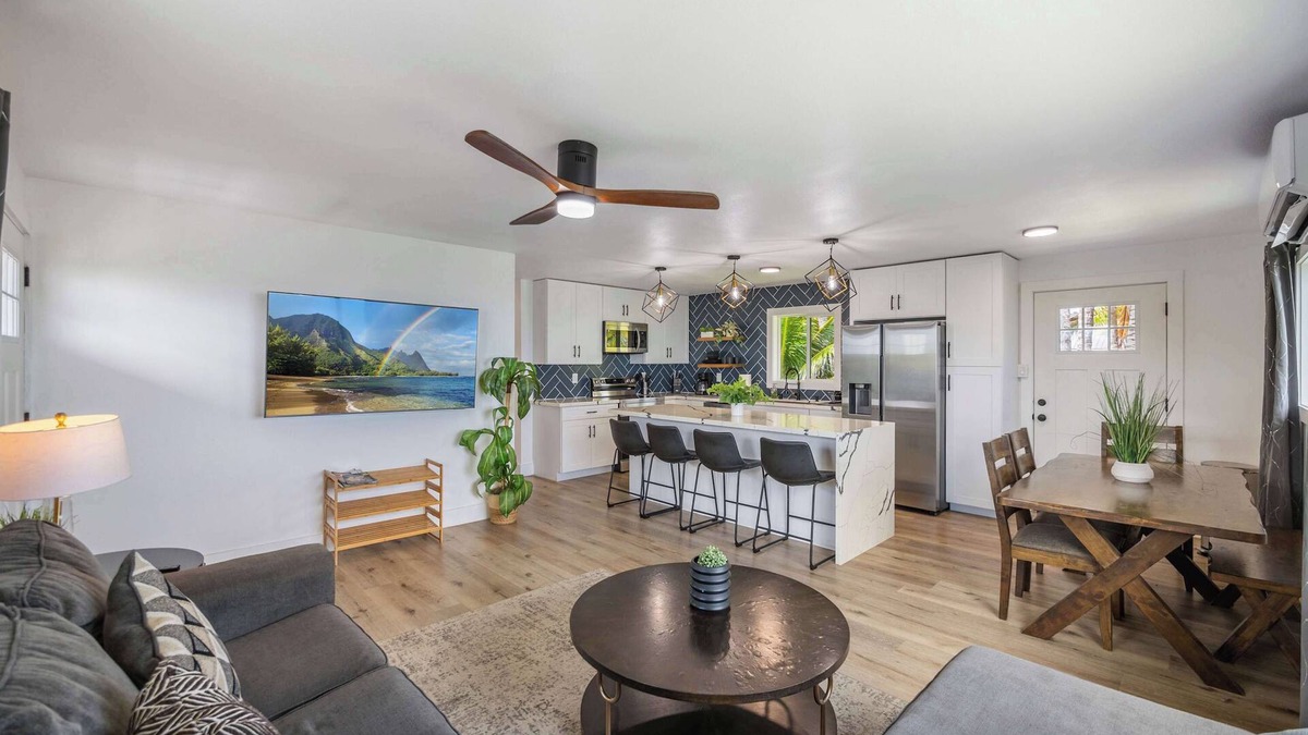 Hauula House | Hawaiian Oceanfront Oasis