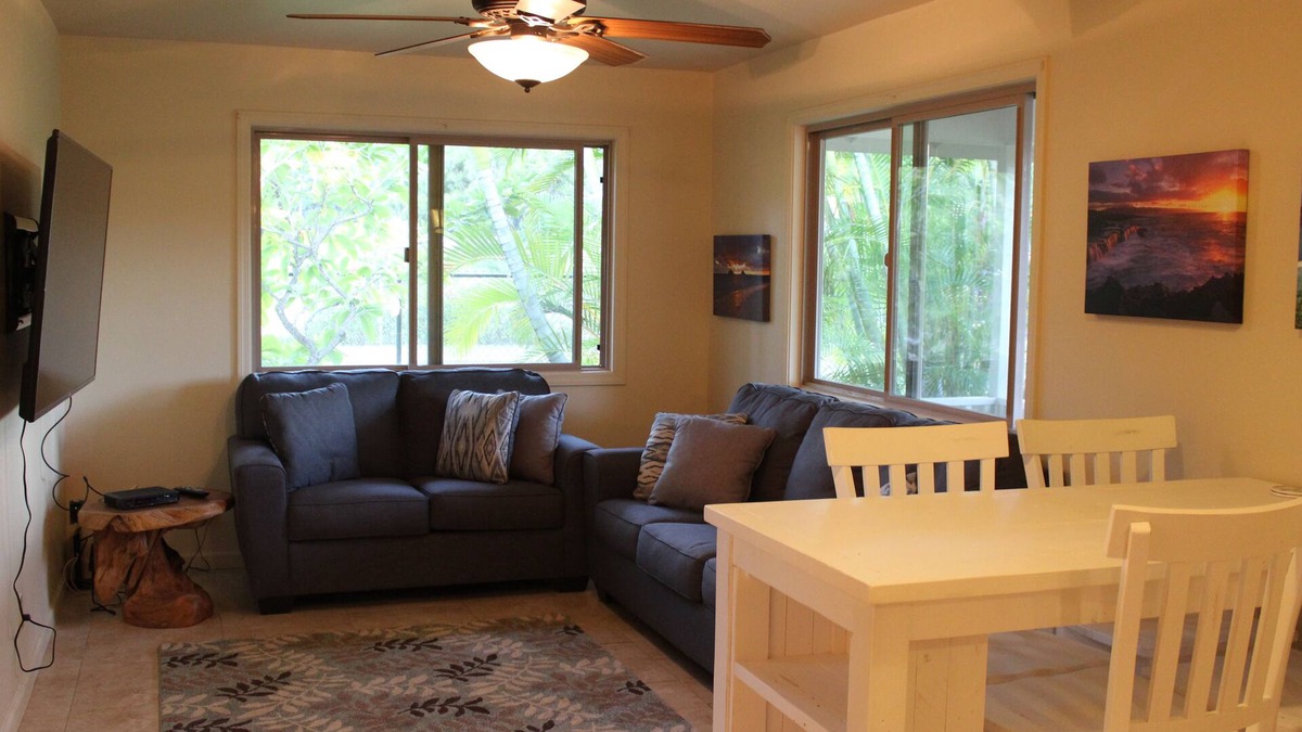 Hauula House | Hawaiian plantation-style home, perfect for families.