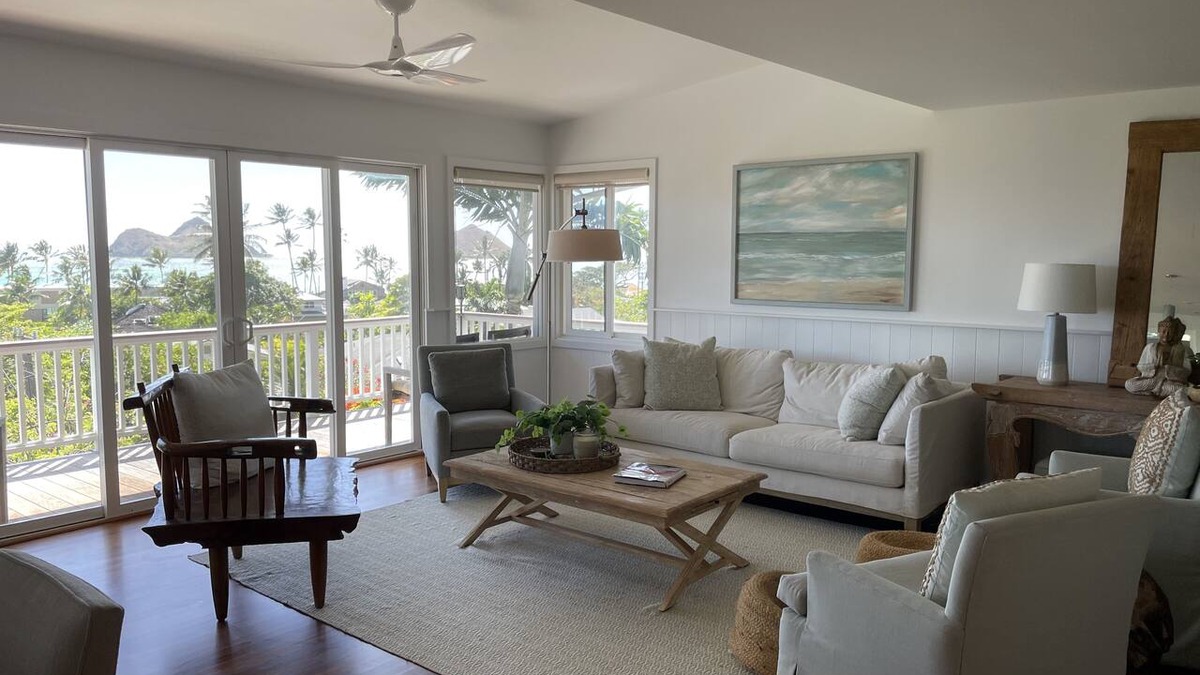 Lanikai Apartment | Heavenly Hale Best monthly Vacation rental - walk to beach!