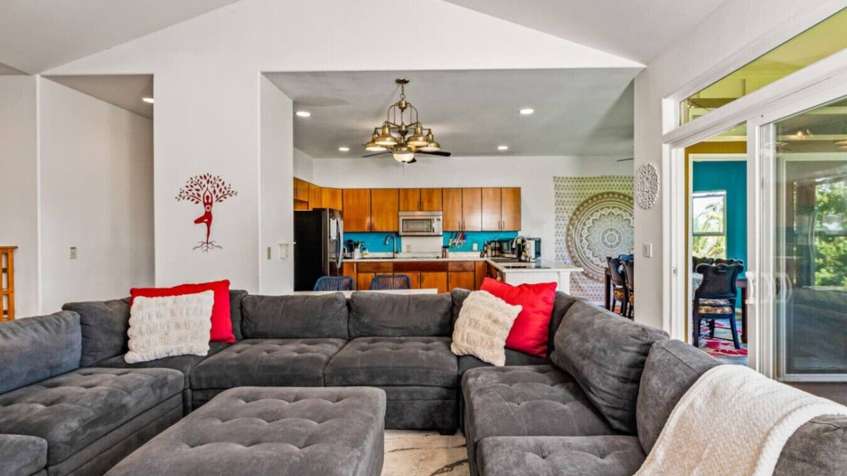 Honomu House | Heavenly Hawaii Retreat Home near Hilo, Ocean & Waterfalls