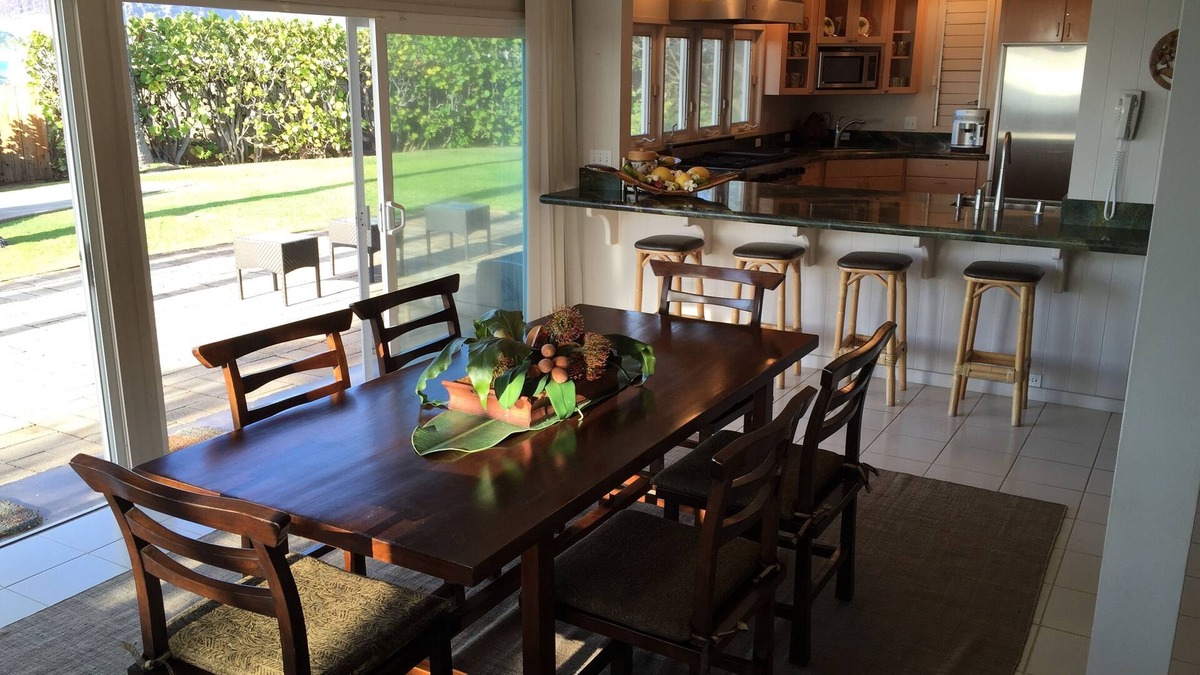 Maili House | Heavenly Waters Home at Maili Point - Oceanfront Beauty