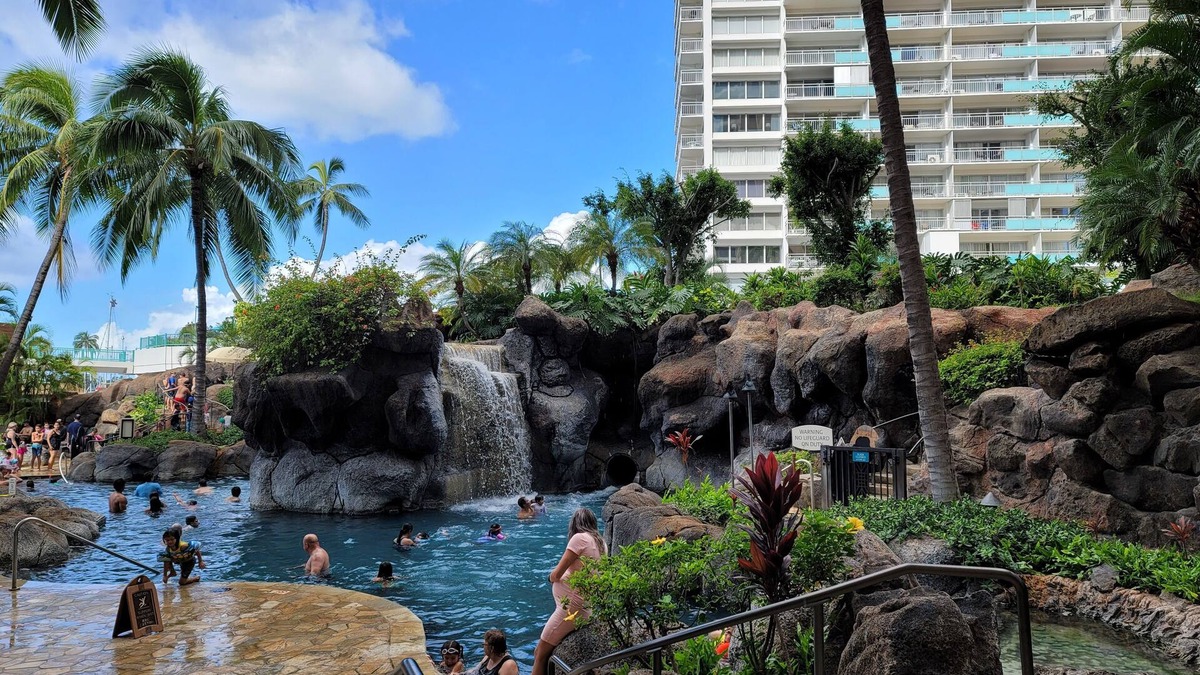 Waikiki Apartment | Hilton Hawaiian Village – 2 Bedroom Suite