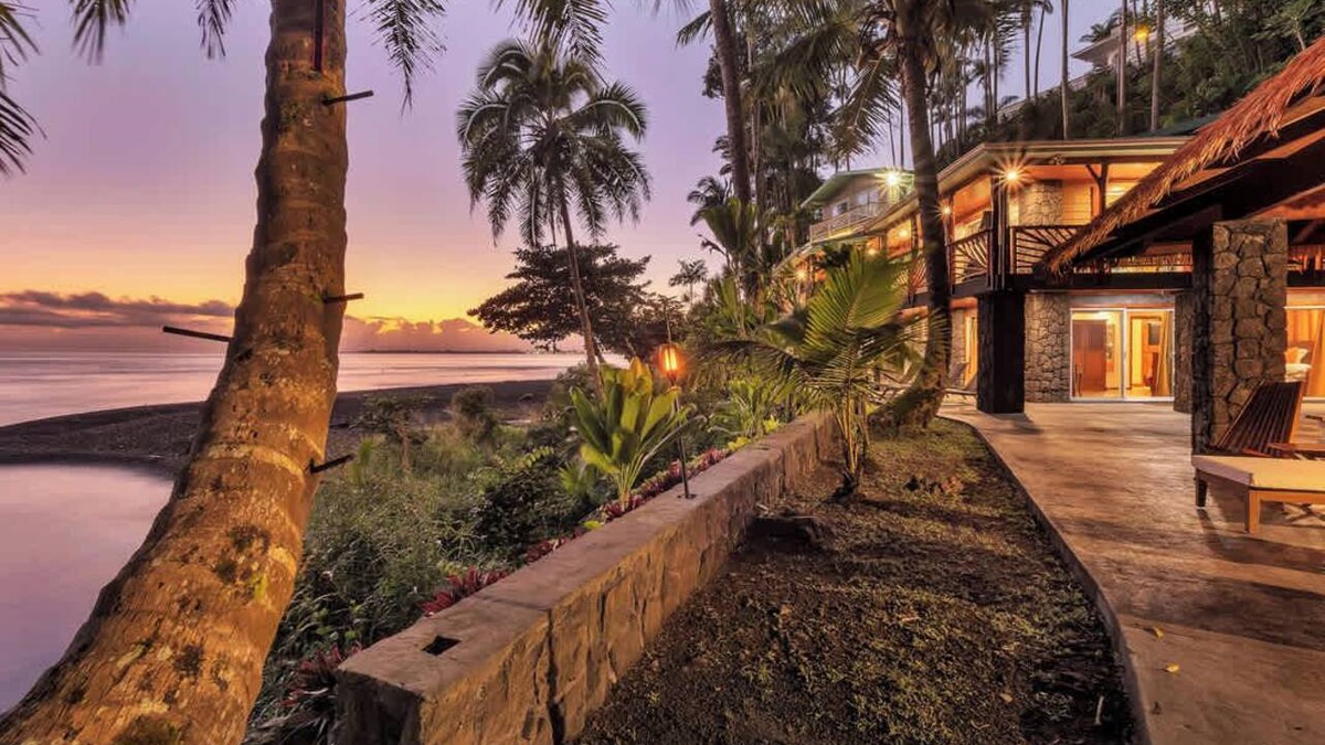 Hilo House | Honolii Hale - Oceanfront