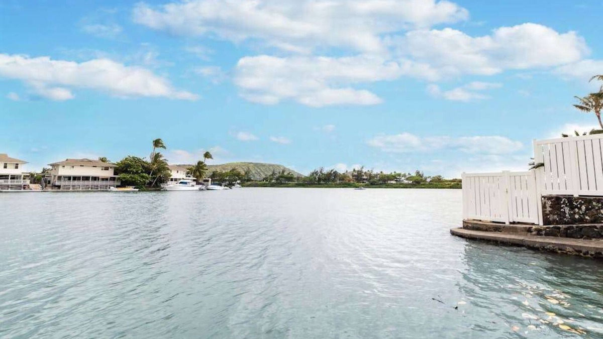 Portlock House | Honolulu Home | City & Mountain Views