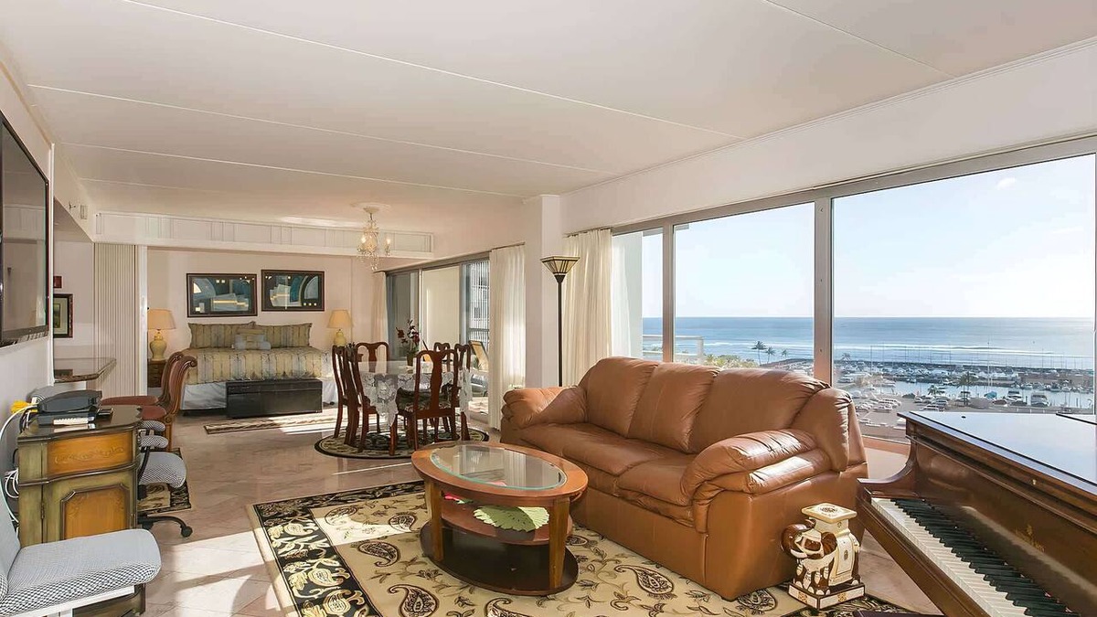 Waikiki Condo | Ilikai 4BR for 12 - Ocean and Marina Views!