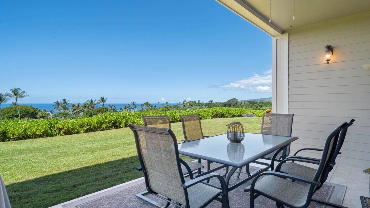 Kahaluu-Keauhou Condo | Ironman Special, Spacious 3-bedroom condo in Keauhou, Kailua Kona