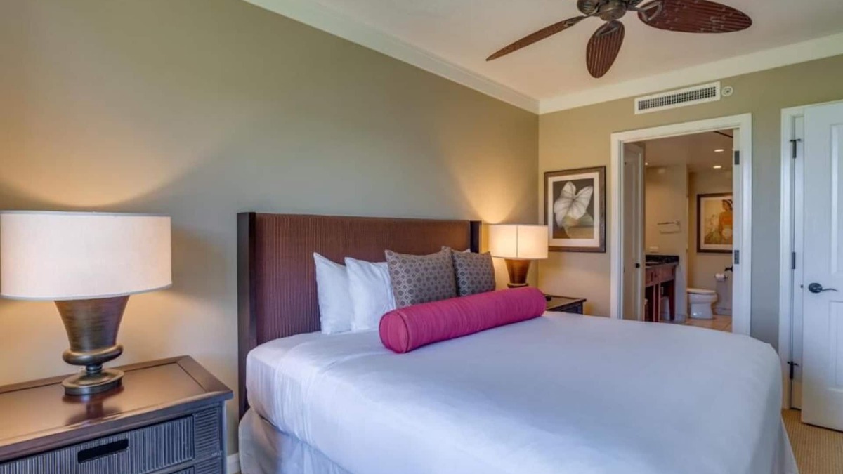 Honokowai Hotel | Island Elegance: Beach Retreat Near Kapalua Airport! Onsite Pool, FREE Parking