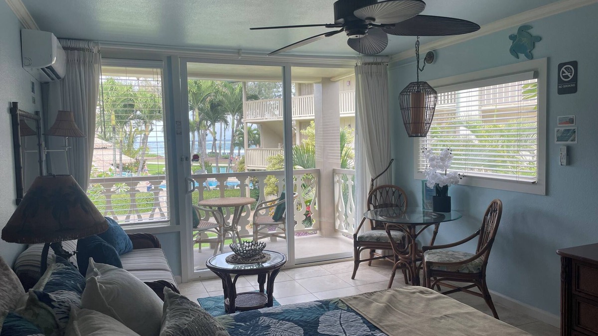Wailua Apartment | Islander On The Beach - Oceanfront Resort/Oceanview Unit 244