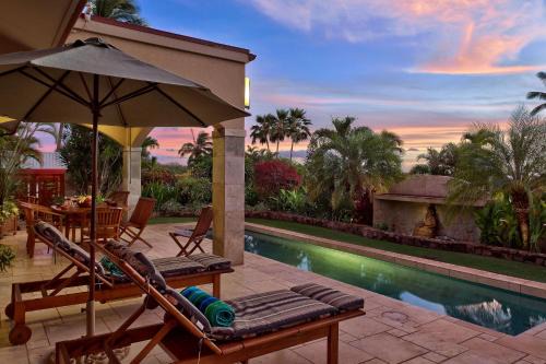 Kaanapali House | Kaanapali Home Amazing Deals!Gorgeous Remodel-4B,4Ba Pool,AC,BBQ, Outdr Shw-View