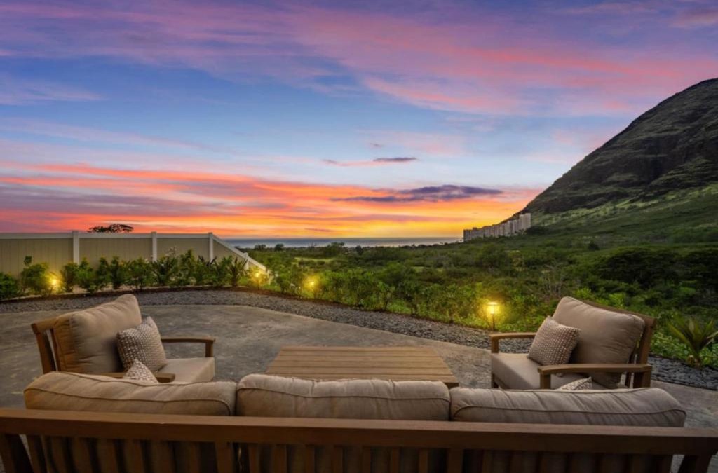 Makaha Valley House | Kalo Homes - Moana Beach Cottage