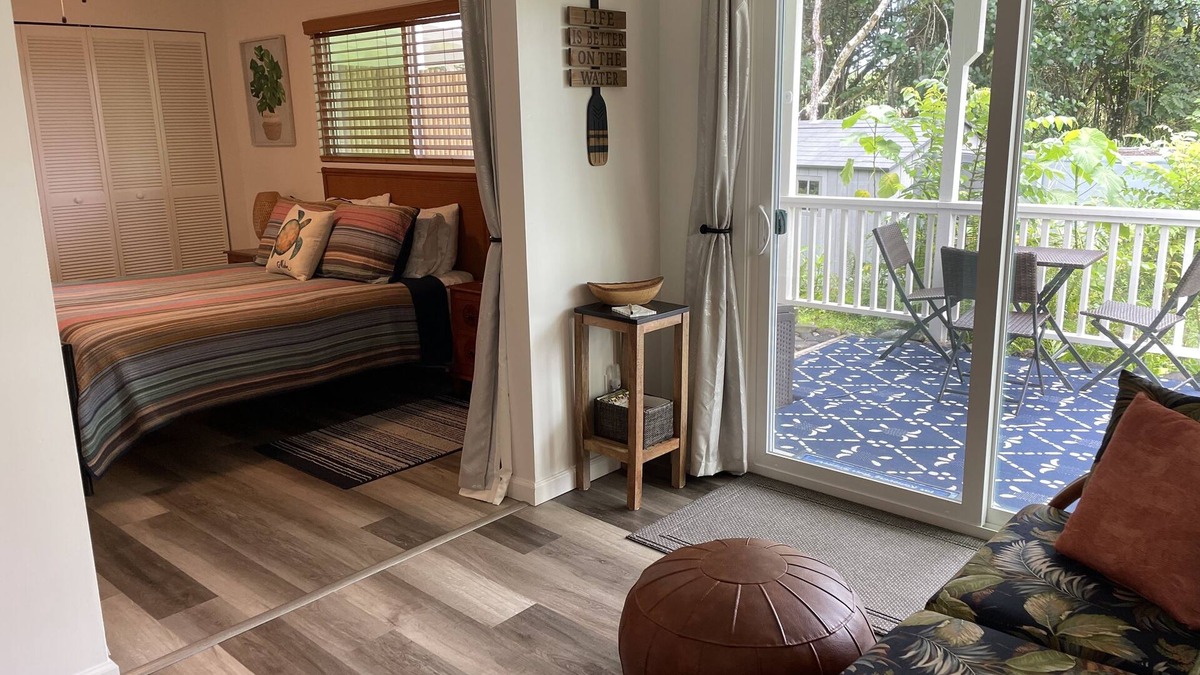 Keaau Apartment | Kaloli Point retreat 3 blocks from the ocean and minutes to Shipman Beach trail!