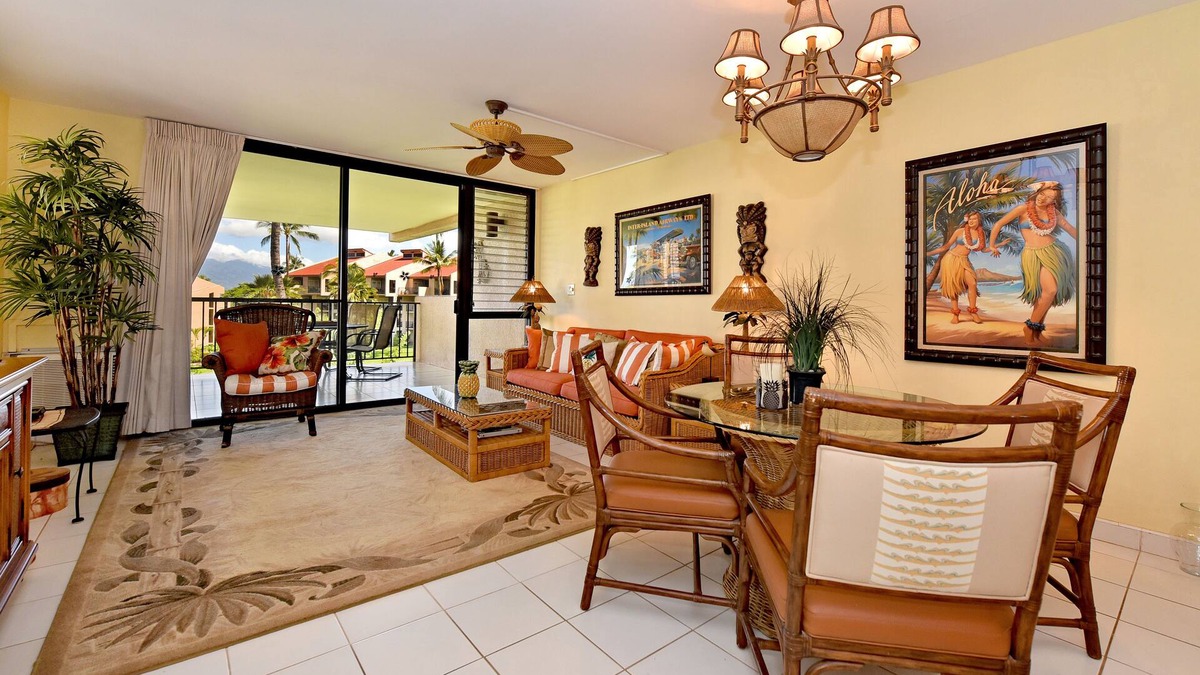 Kihei Condo | Kam Sands -Innercourt- Ocean views- large lanai & very private third floor end