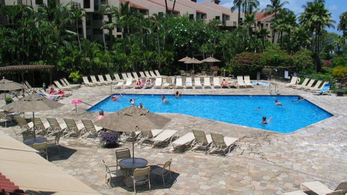 Kihei Condo | Kamaole Sands 2BR, 2BA on One Level Overlooks Pool Rates $189-$239