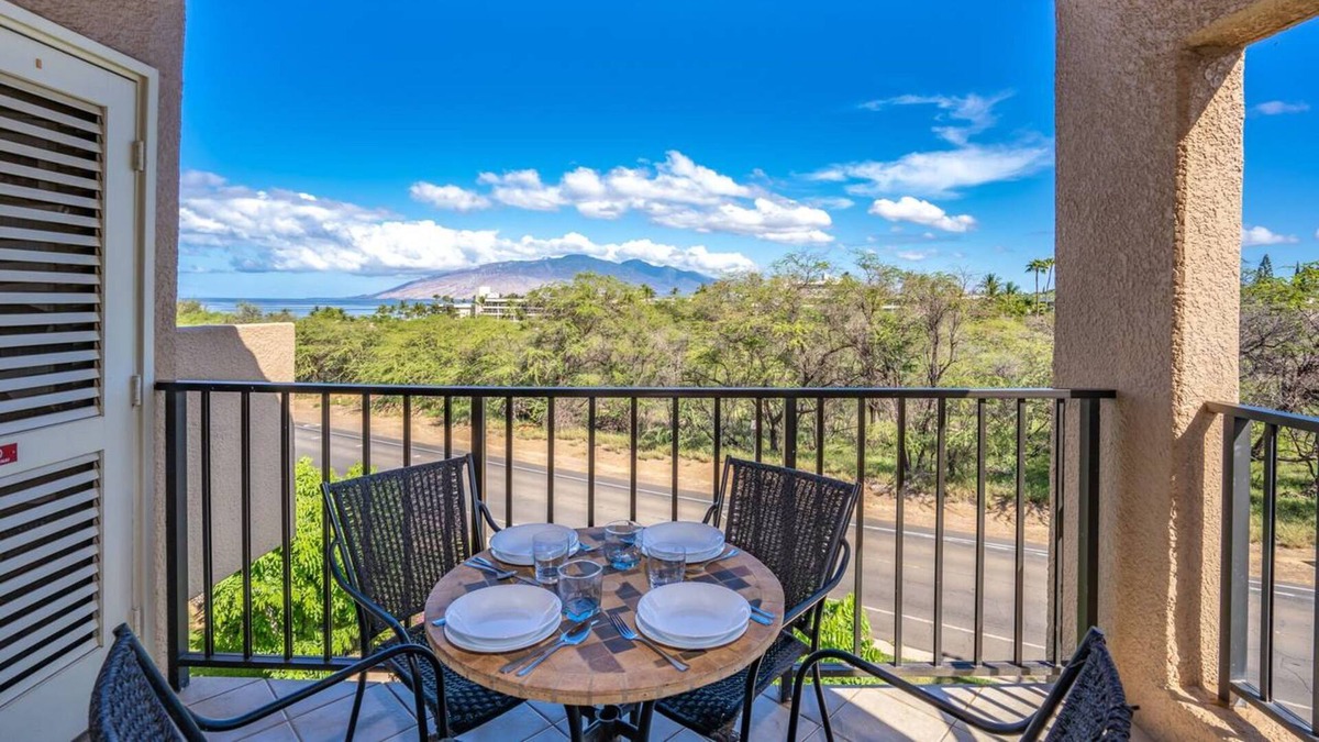 Kihei Hotel | Kamaole Sands by Coldwell Banker Island Vacations