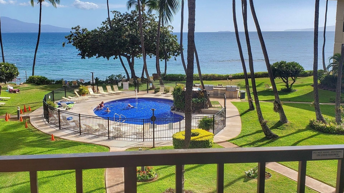 Maalaea Condo | Kanai A Nalu #311 Direct Oceanfront Unit with GREAT Ocean Views, Wifi