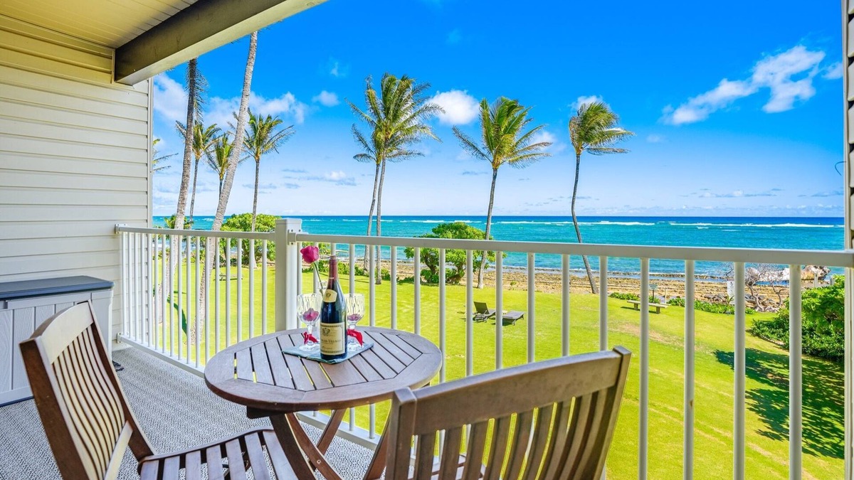 Wailua Condo | Kapaa Shore A201 Oceanfront - New Listing!