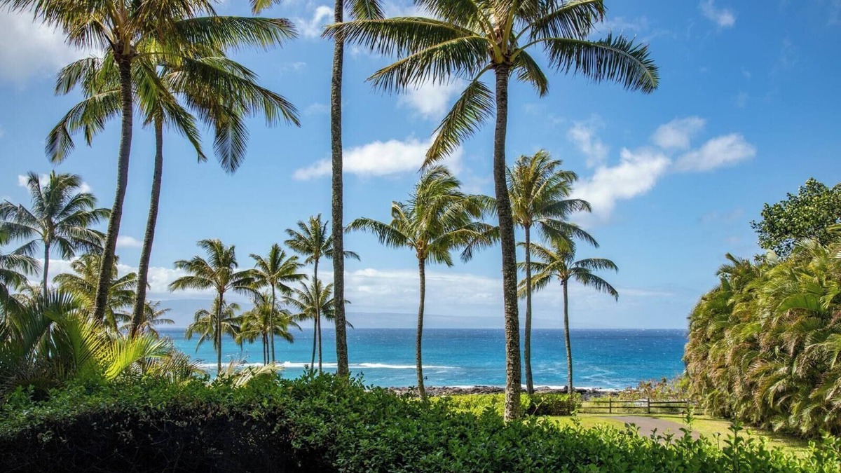 Montage Kapalua Bay Condo | Kapalua Bay Resort | Ocean View 6 BR | Car Incl. w/6+ Nights | MON ML-3815 by KBM