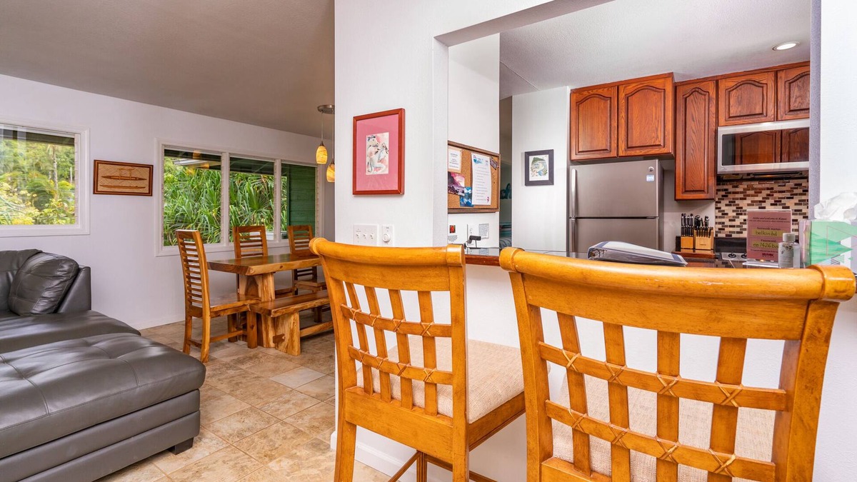 Wainiha House | Kauai Tree House - Nestled Along a Stream with Tropical Surroundings.