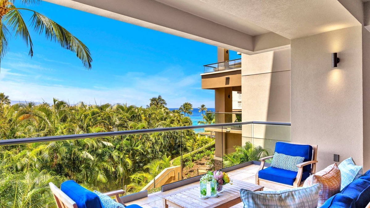 Montage Kapalua Bay Condo | KBM Resorts | Luxury Oceanfront Villa at Montage Kapalua Bay | Private Lanai and BBQ | Free Rental Car Malia-at-Montage-Kapalua-Bay