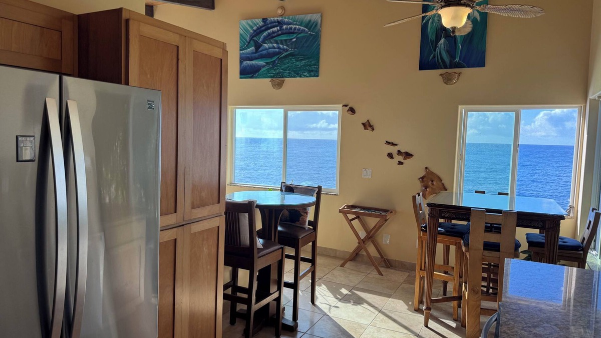 Kehena Beach Estates House | Kehena Moana Kai - Oceanfront Beach House w/Heated Pool