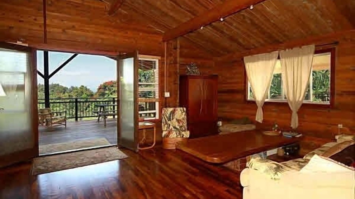 Makapala Cottage | Keokea Beach Sweet Retreat