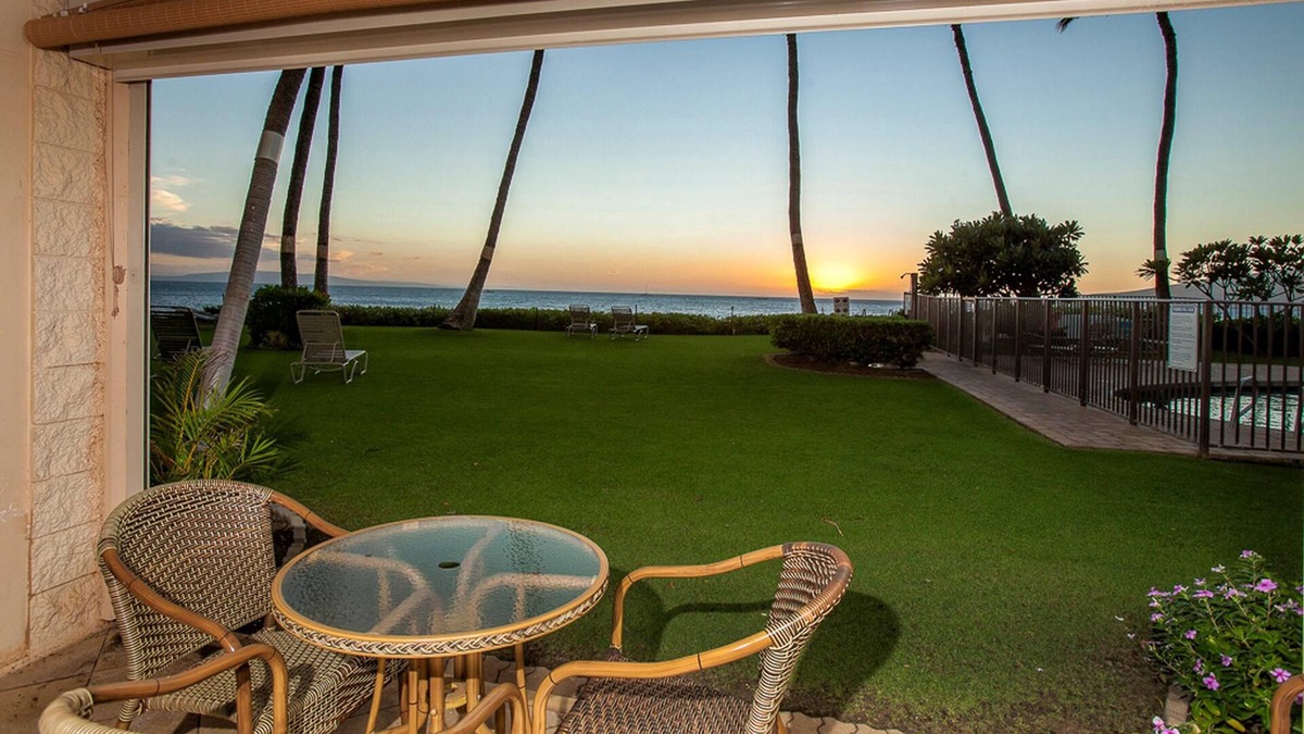 Kihei Hotel | Kihei Beach #102 by Ali'i Resorts