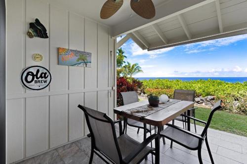 Kahaluu-Keauhou House | Oceanfront Keauhou Kona Surf & Racket Club Townhouse