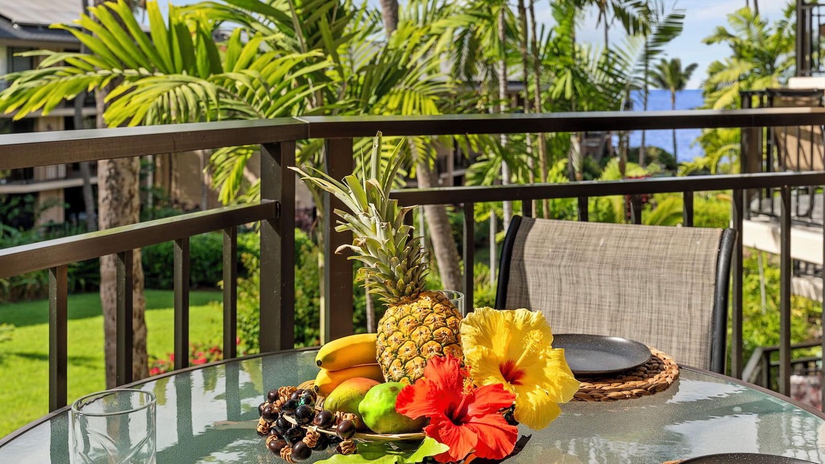 Kailua-Kona Condo | KONA MAKAI#5-205 BEAUTIFUL 2ND FLOOR UNIT IN OCEANFRONT COMPLEX!