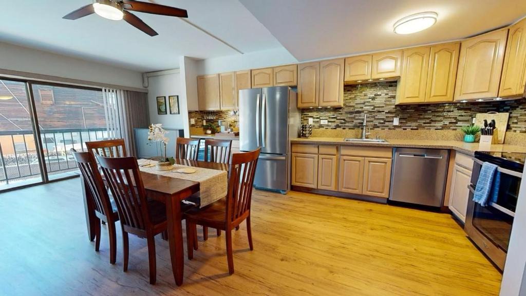 Historic Kailua Village House | Kona Plaza 212