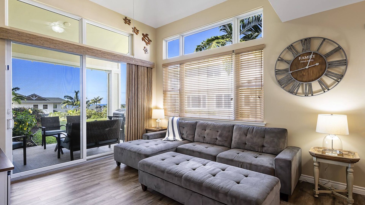 Kahaluu-Keauhou House | 🏖️Kona Townhome w/Ocean Views, Central A/C, Pool + Hot Tub