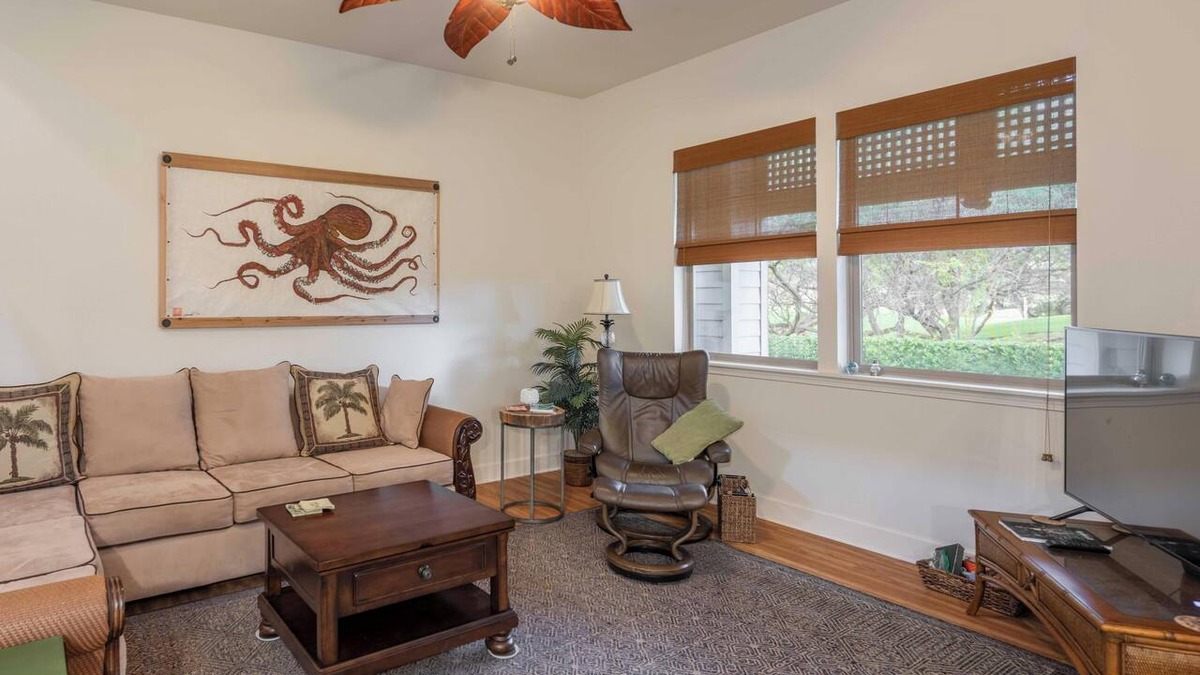 Kulalani House | Kulalani 2BR Home with Calm Views & Local Art