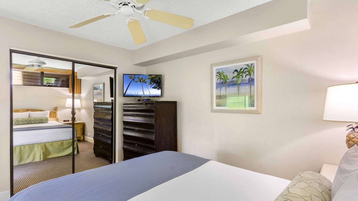 Kahana Resort | Lahaina Maui 2 Bedroom Sleeps 6