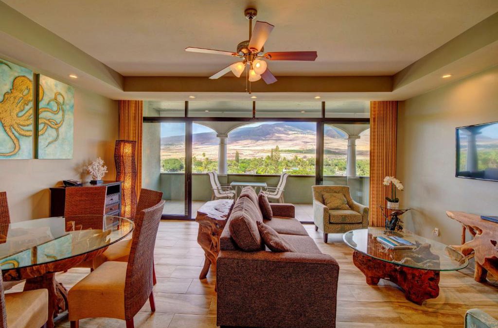 Historic Lahaina Front Street Hotel | Lahaina Shores Beach Resort, a Destination by Hyatt Residence