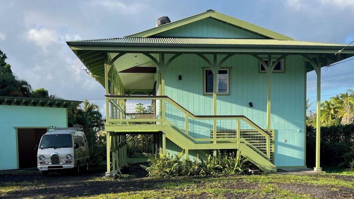 Kehena Cottage | Lani One’ā: A Handcrafted Island Sanctuary with Seaside Community & Aloha Spirit