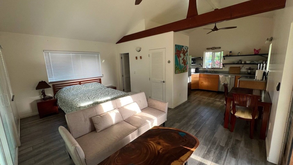 Kehena Cottage | Lani One’ā: A Handcrafted Island Sanctuary with Seaside Community & Aloha Spirit