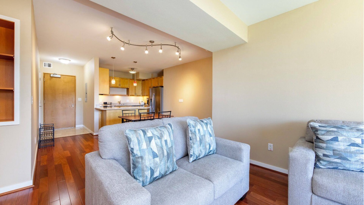 Waikiki Condo | Lanikea At Waikiki condo in Waikiki with parking (30 Nights Minimum Stay)