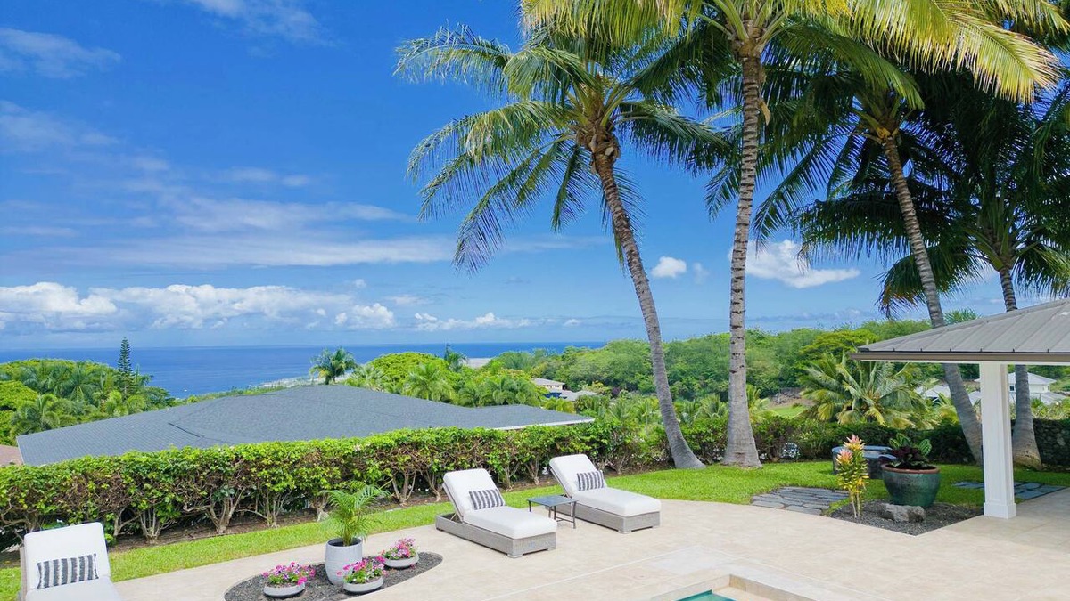 Kailua-Kona House | Last Minute Booking Sale! Luxury Retreat in Kona with Saltwater Pool