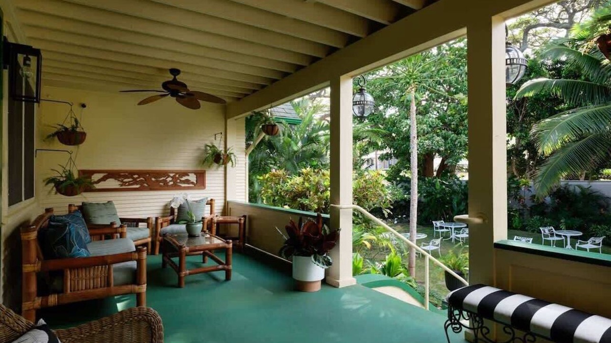 Wailuku House | Lokelani Suite The Historic Wailuku Inn