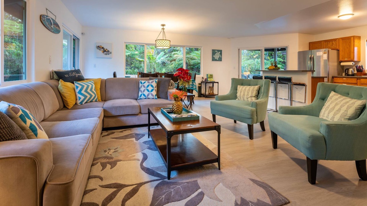 Volcano House | Lovely Private Home 5 minutes to Hawaii Volcanoes National Park