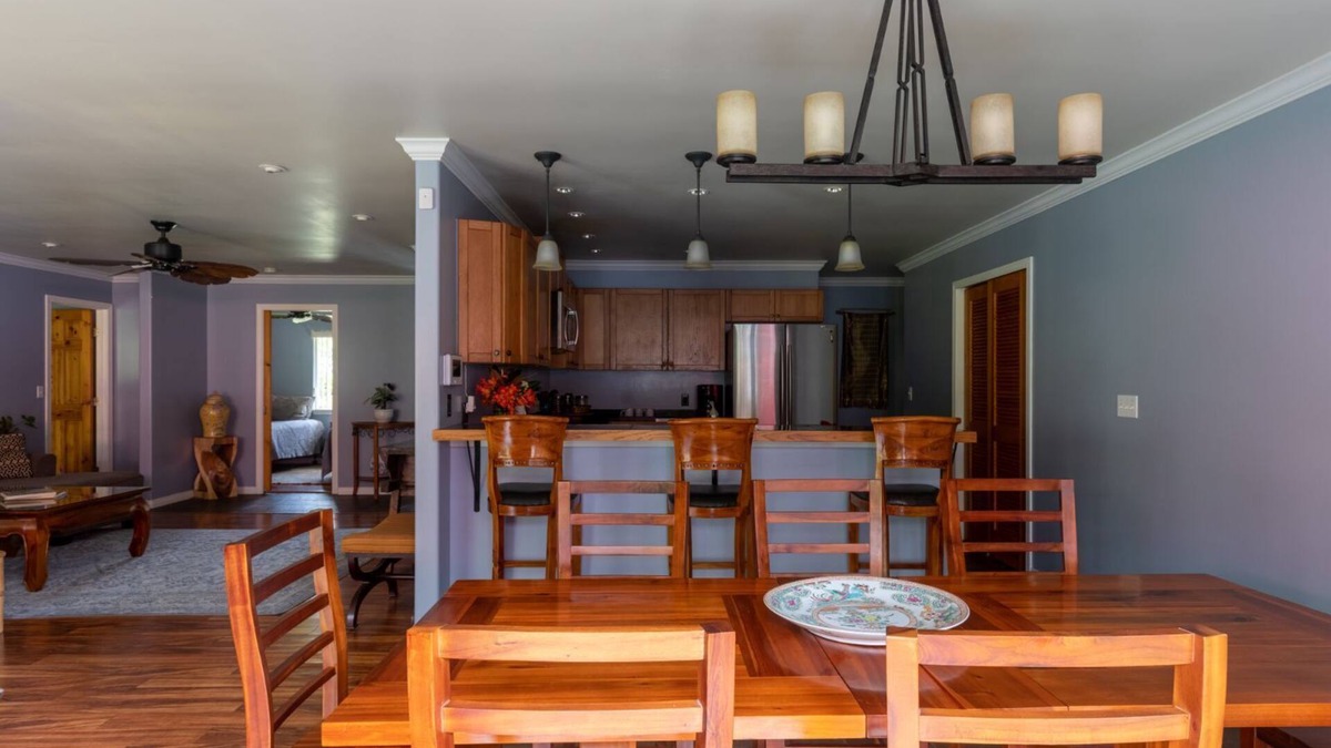 Volcano House | Lovely, Spacious Villa with HotTub, Outdoor Dining, Fire Pit