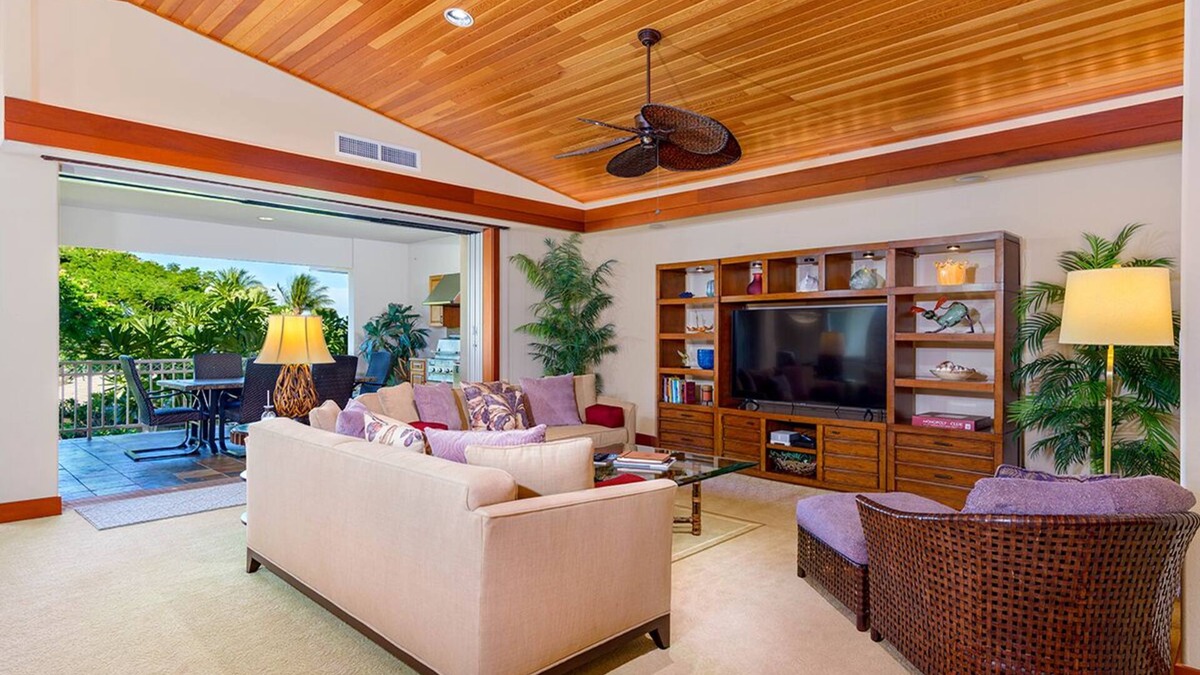 Kamuela House | Luxurious Mauna Lani Villages Home, Golf, Private Beach Club, Walk to Shops
