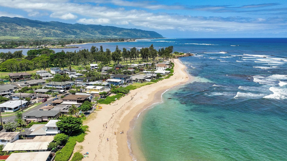Haleiwa House | Luxurious Modern Retreat on Oahu’s North Shore