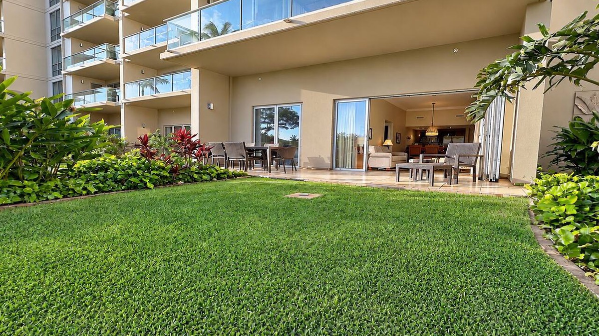 Honokowai Condo | Luxury Beachfront Ground-Floor Retreat, Private Lanai, 1 Min to Pool & Beach!