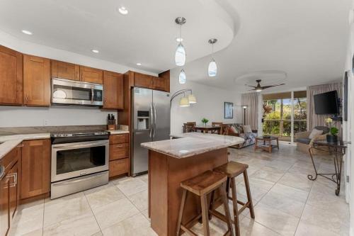 Kihei House | Luxury Condo at Kameole Beach T106