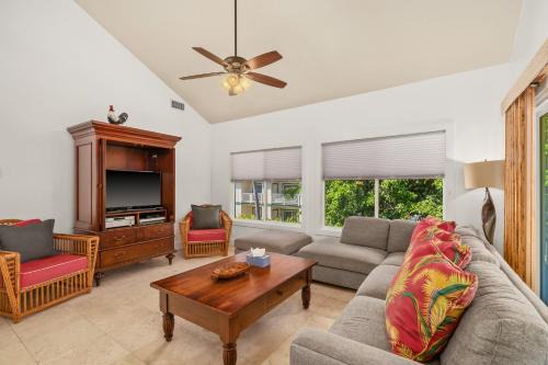 Poipu House | Luxury Poipu 4br Villa with AC Walk to the Beach! (224)