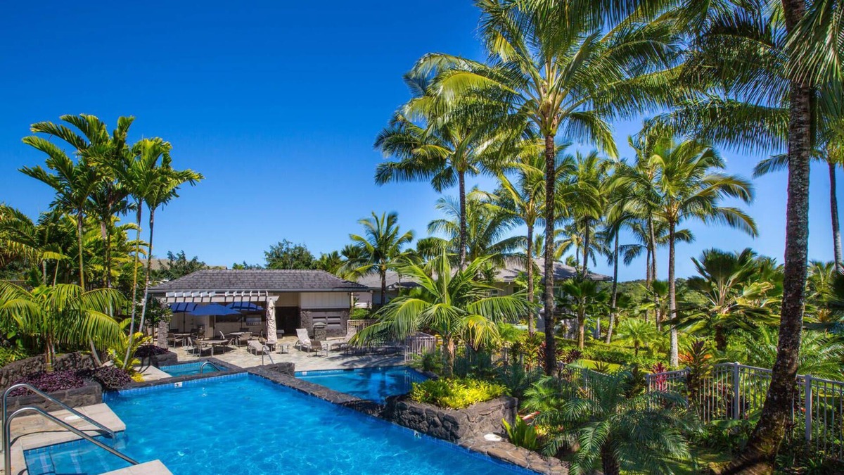 Kaiulani Condo | Luxury Townhome w/ Resort Pool/Spa, AC & Mountain Views: Kai Naia Hale