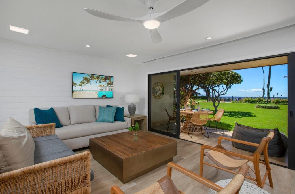 Kihei Apartment | Maalaea Surf Oceanfront 1 BR Sleeps 4 Sailors Surfers Paradise Complimentary Car with 6 Nights MSR-F2 by KBM