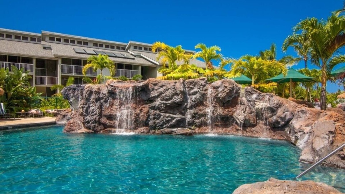 Princeville Condo | Majestic Ocean View Top Floor Getaway Cliffs 7305